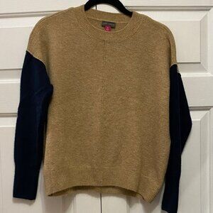 Vince Camuto Camel and Navy Crewneck Sweater